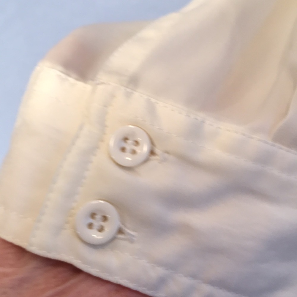 Ladies blouse - Picture 2 of 6